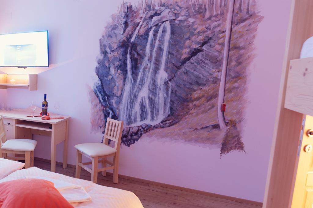 Guesthouse Macesen Spodnja Sorica Δωμάτιο φωτογραφία